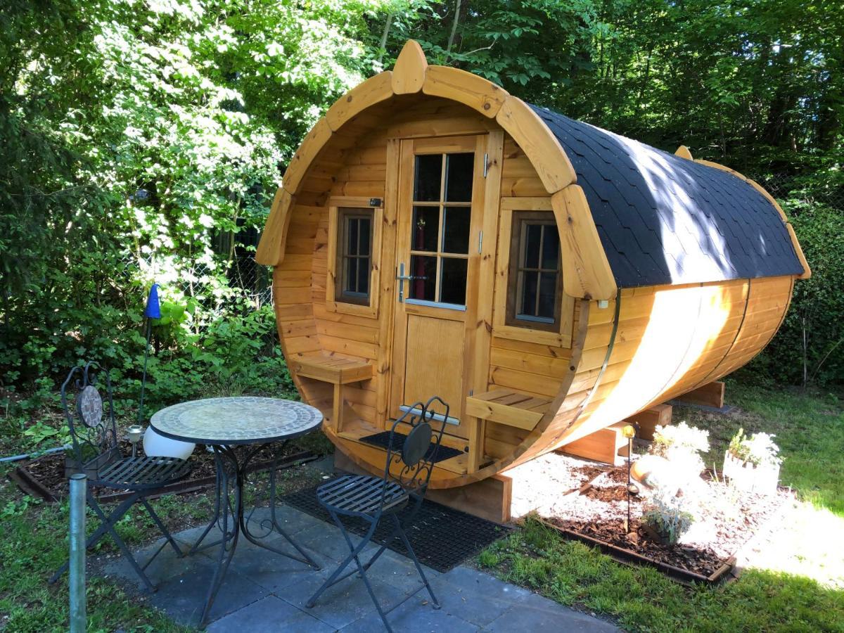 Ferienwohnung Holz-Wohnfass in München-Nymphenburg Exterior foto